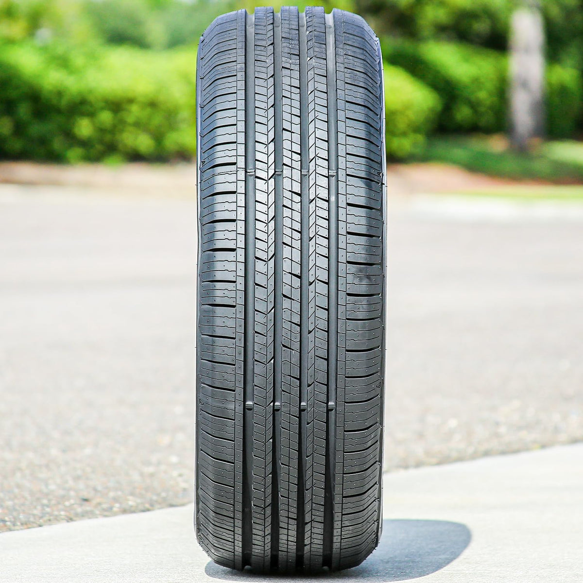 Black Touring Passenger Tire H1908