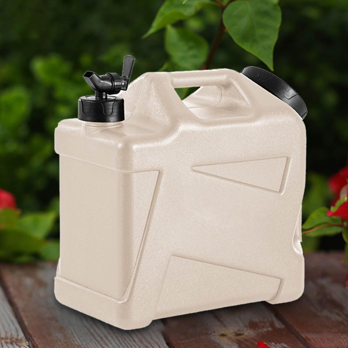 Portable 12L Water Container with Faucet M965484