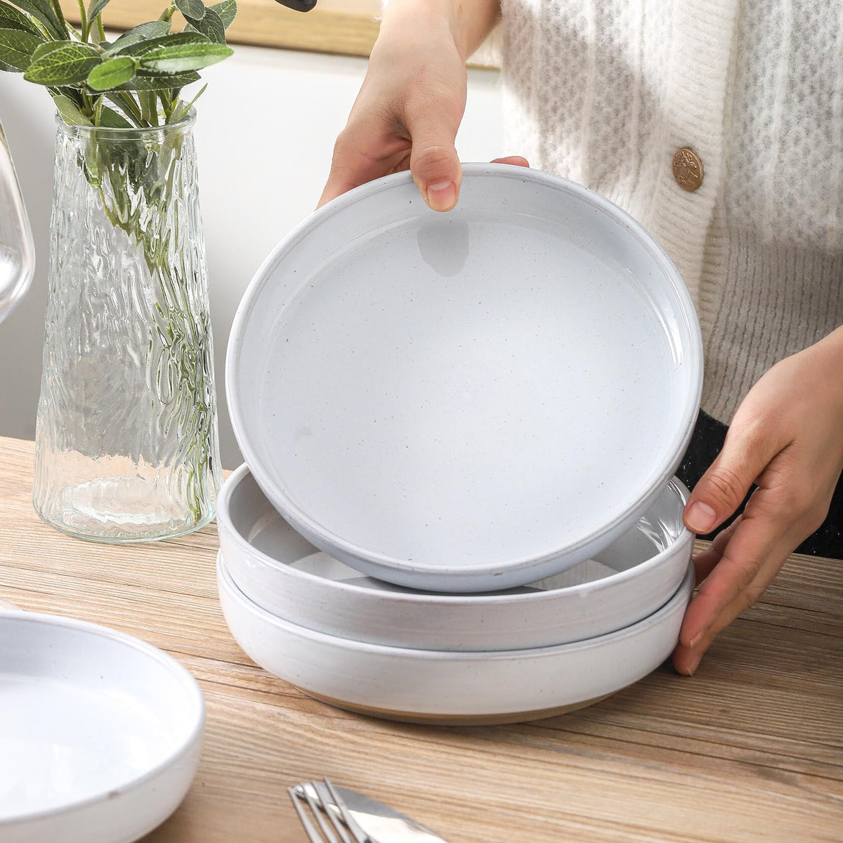 White Ceramic Pasta Bowls Set of 4, 26 oz F455